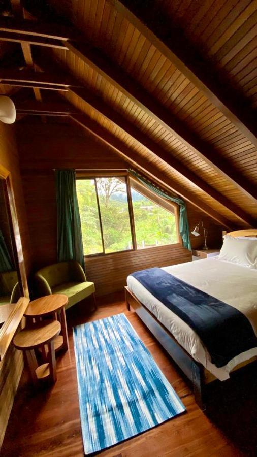 Hostal Zafiro Mindo Eksteriør billede
